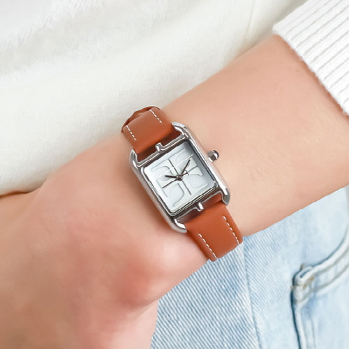 [탠디] 시그니쳐  모던스퀘어 여성용 가죽 시계 T-1916 실버브라운