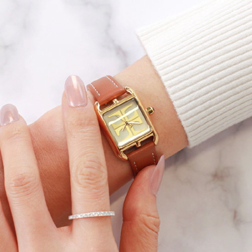 [탠디] 시그니쳐  모던스퀘어 여성용 가죽 시계 T-1916 골드브라운