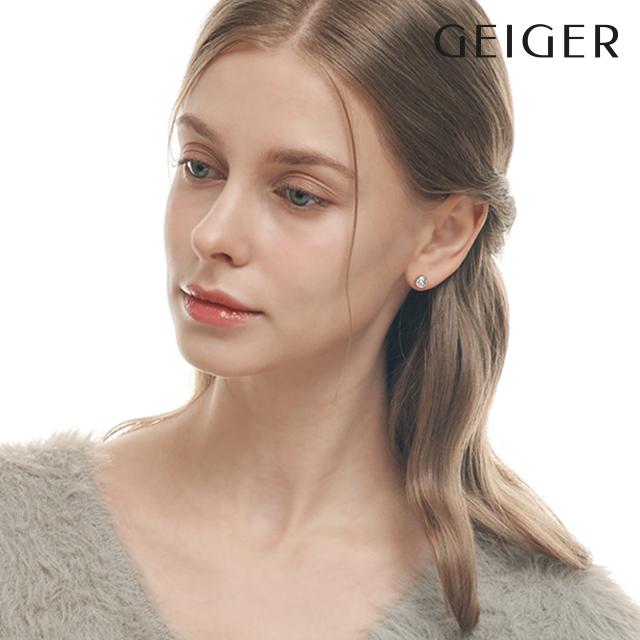 [만원의행복]가이거주얼리 원형 큐빅 실버 귀걸이 GISVEE123 