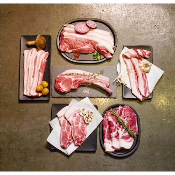 제주하우스 제주 흑돼지 뼈삼겹 600g  가정용